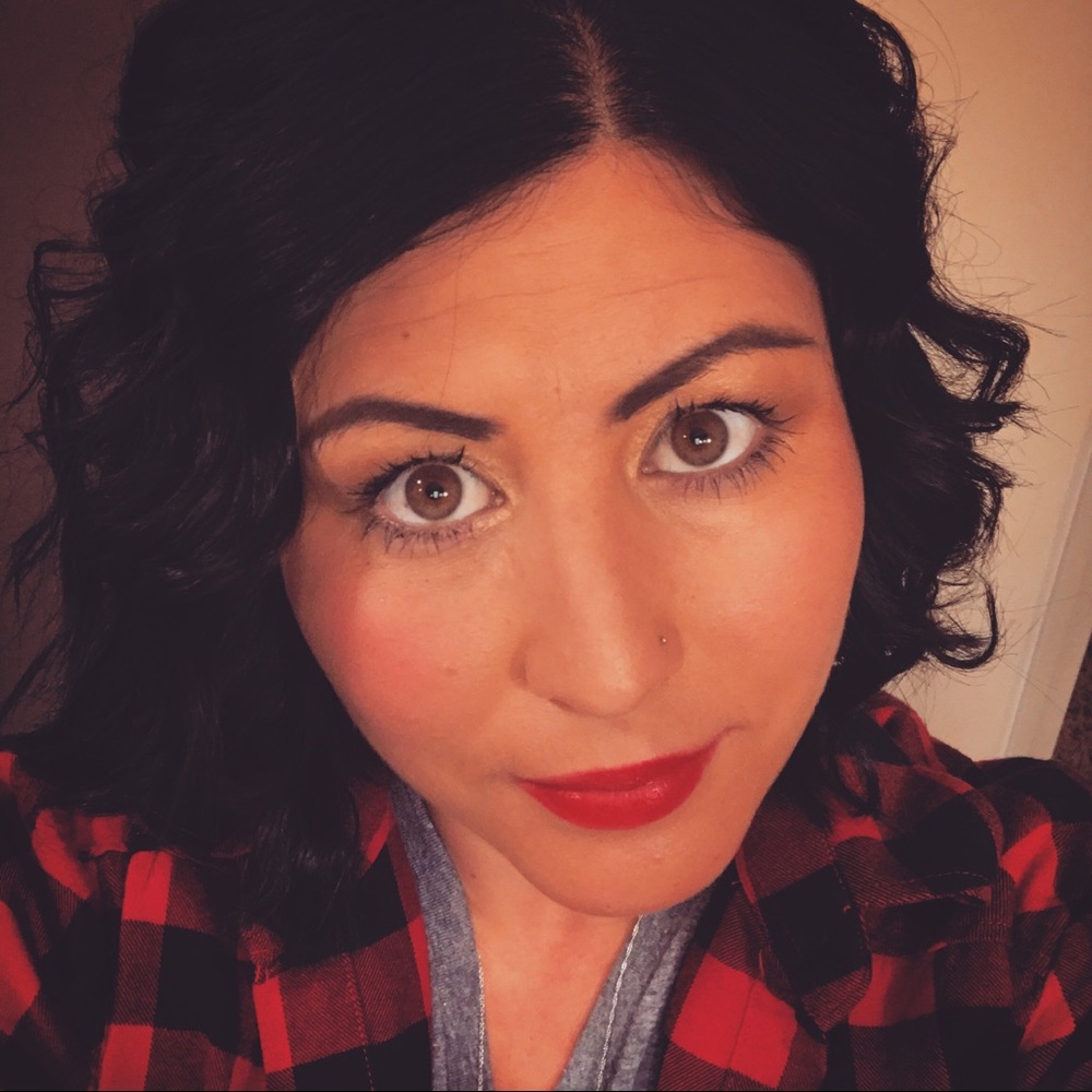 Meet your Posher, Kacie